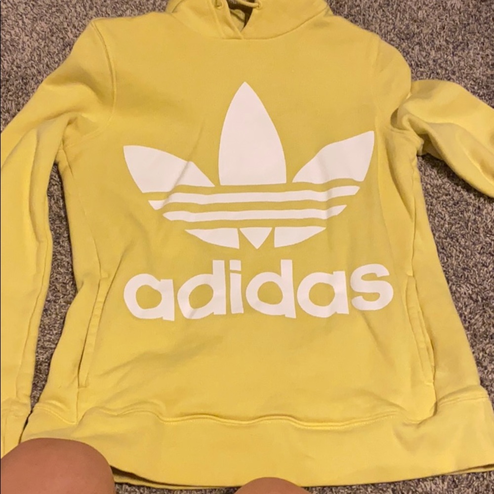 worn once adidas hoodie, super cute